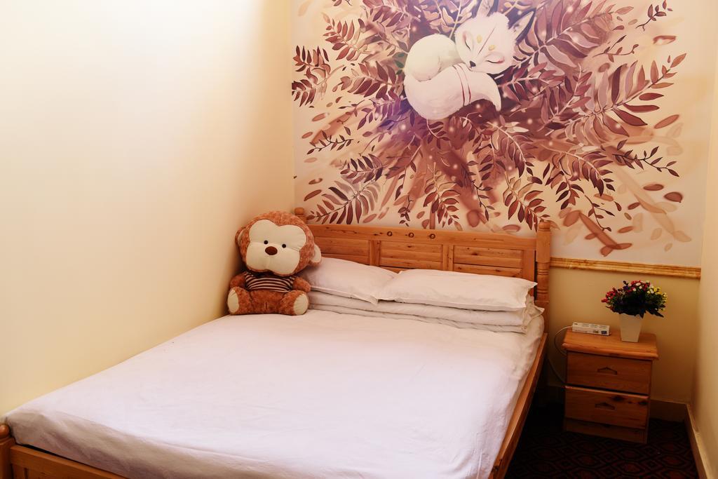 Happy Station Hostel Dunhuang Eksteriør billede